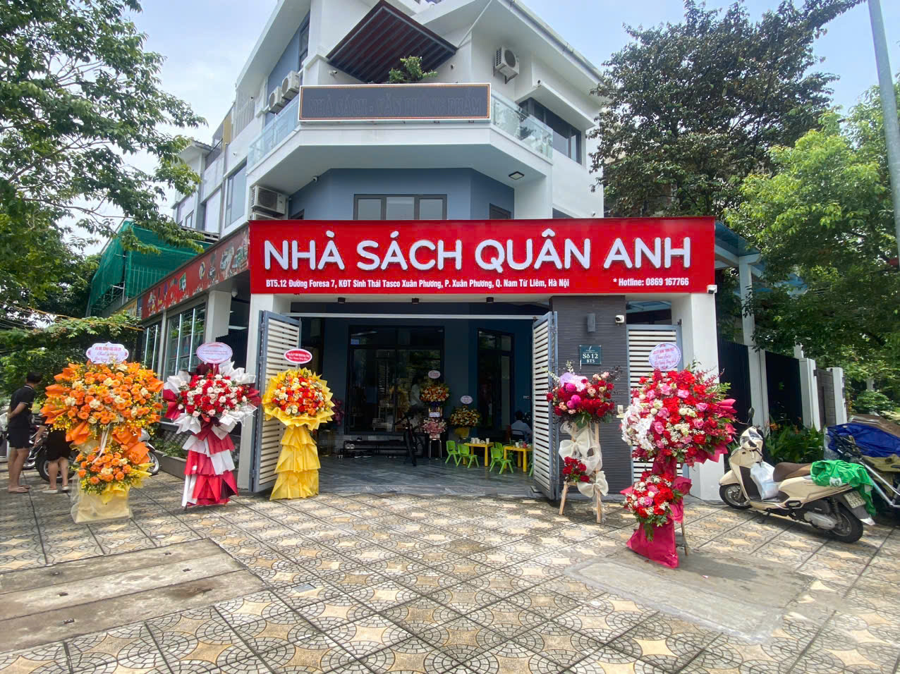 Nhà Sách Quân Anh